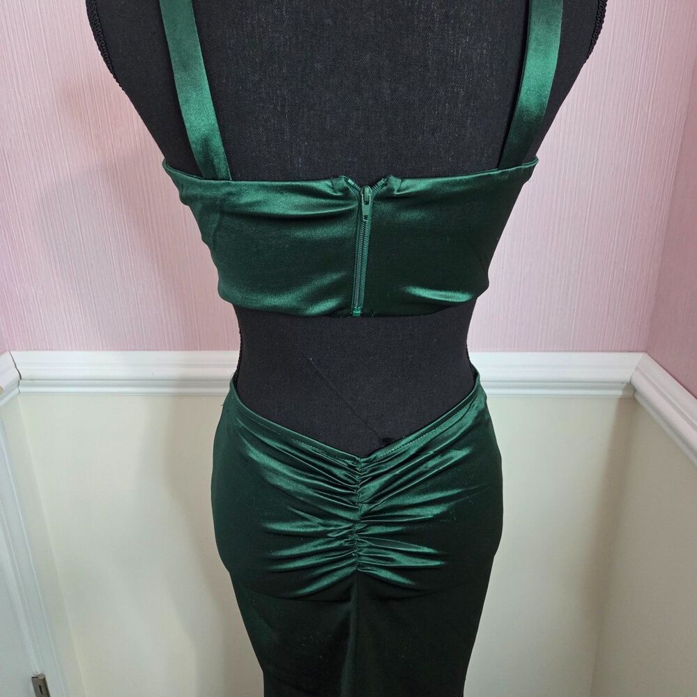 Windsor Emerald Green Satin Formal Dress Small Cutout Corset Back Ruched Maxi Go - Picture 4 of 6